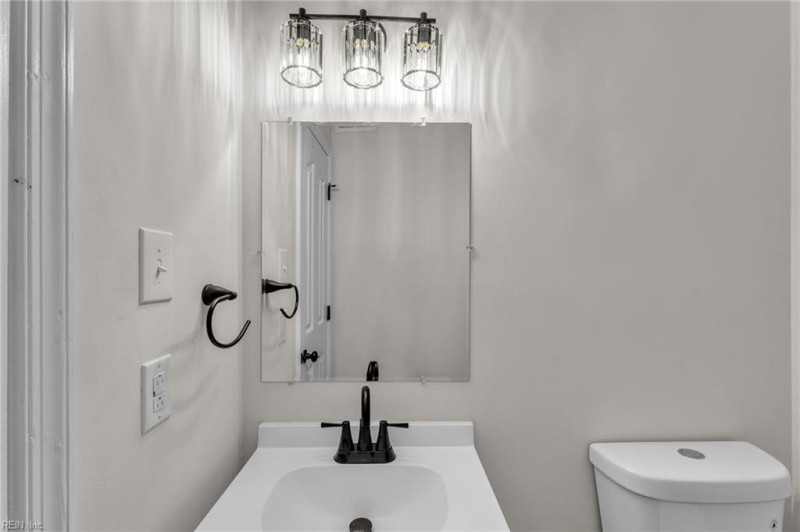 Photo 25 of 50 residential for sale in Virginia Beach virginia