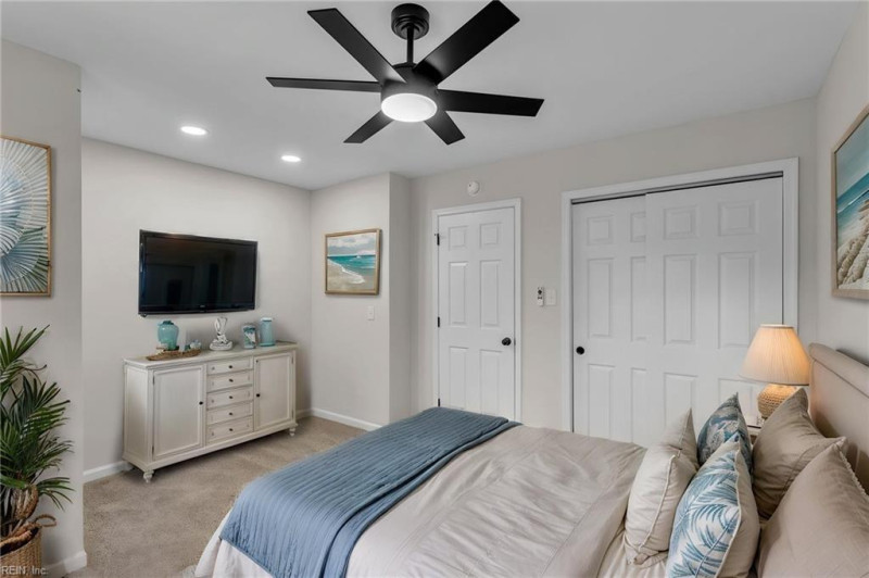 Photo 29 of 50 residential for sale in Virginia Beach virginia
