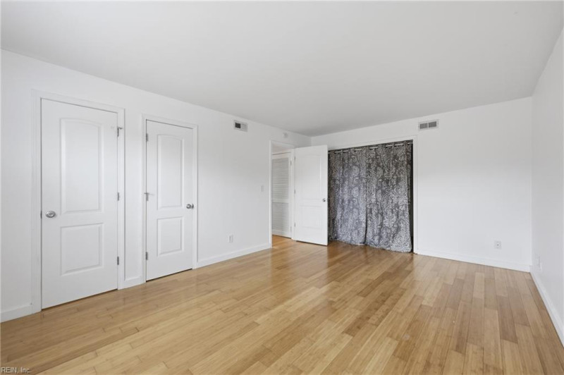 Photo 19 of 27 residential for sale in Norfolk virginia Photo 19 of 27 residential for sale in Norfolk virginia
