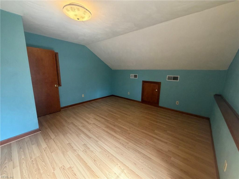 Photo 14 of 26 residential for sale in Chesapeake virginia Photo 14 of 26 residential for sale in Chesapeake virginia
