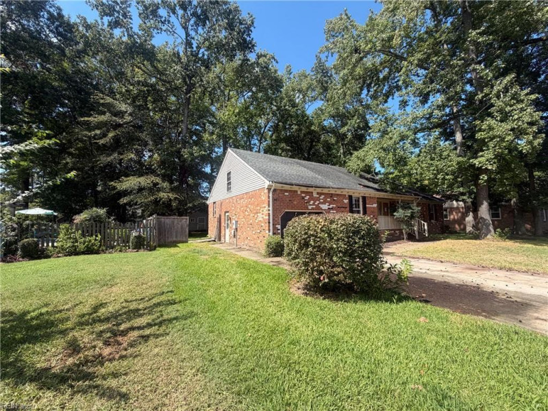 Photo 2 of 26 residential for sale in Chesapeake virginia Photo 2 of 26 residential for sale in Chesapeake virginia