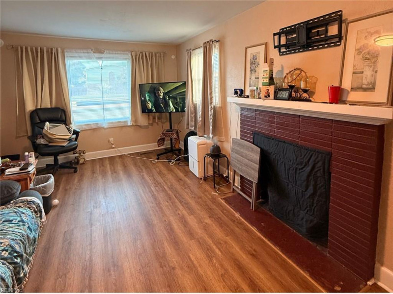Photo 3 of 3 residential for sale in Norfolk virginia