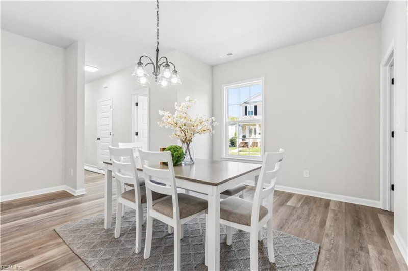 Photo 11 of 43 residential for sale in Norfolk virginia