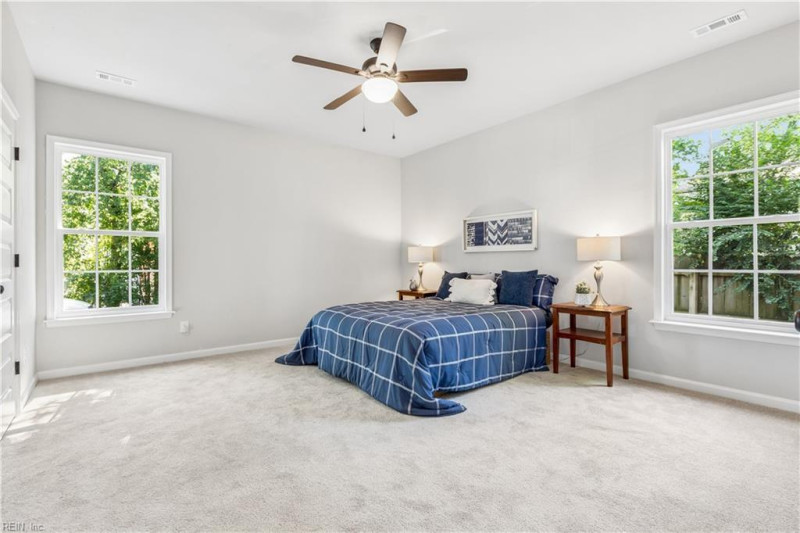 Photo 16 of 43 residential for sale in Norfolk virginia