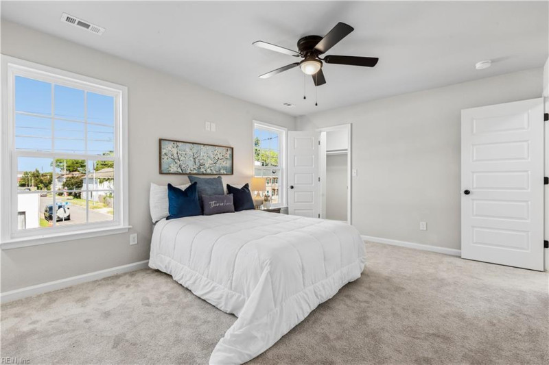 Photo 23 of 43 residential for sale in Norfolk virginia