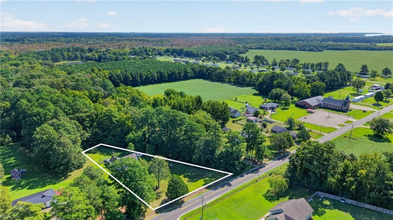 Photo 23 of 25 residential for sale in Perquimans County virginia