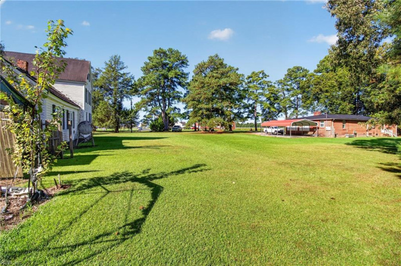 Photo 6 of 25 residential for sale in Perquimans County virginia