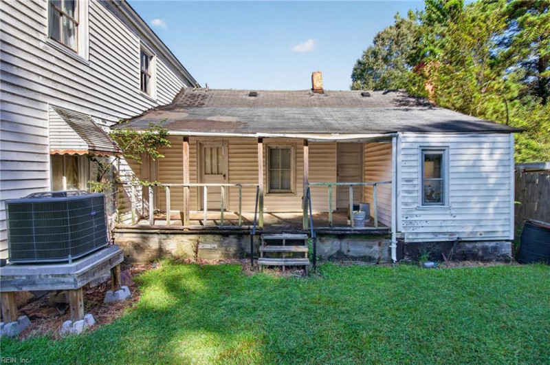 Photo 8 of 25 residential for sale in Perquimans County virginia