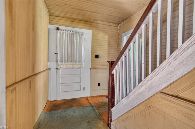Photo 9 of 25 residential for sale in Perquimans County virginia