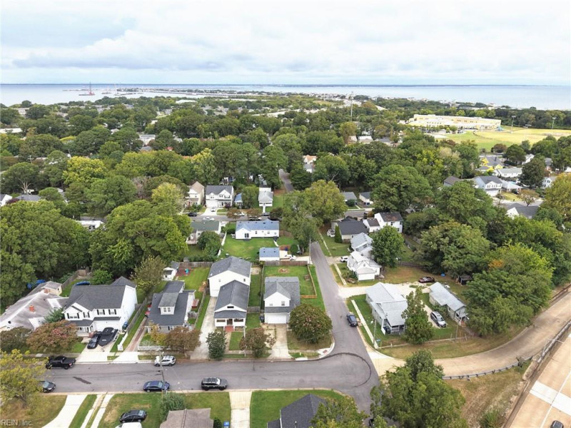Photo 41 of 49 residential for sale in Norfolk virginia Photo 41 of 49 residential for sale in Norfolk virginia