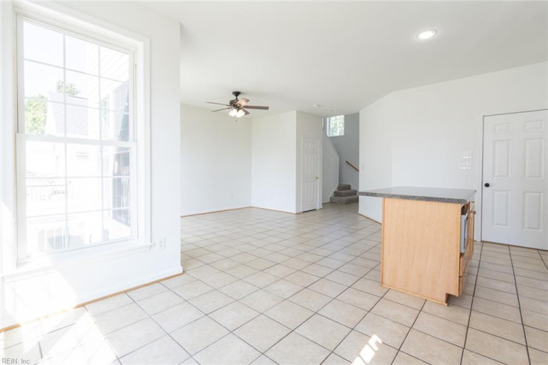 Photo 19 of 48 residential for sale in Hampton virginia