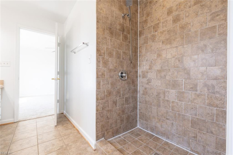 Photo 25 of 48 residential for sale in Hampton virginia