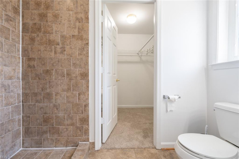 Photo 27 of 48 residential for sale in Hampton virginia