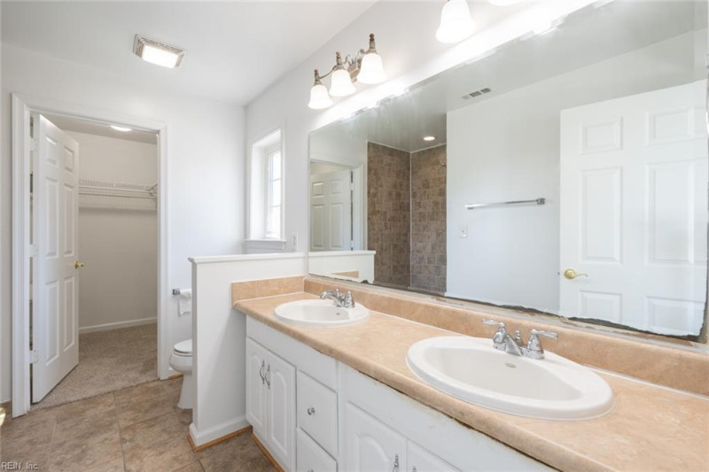 Photo 28 of 48 residential for sale in Hampton virginia