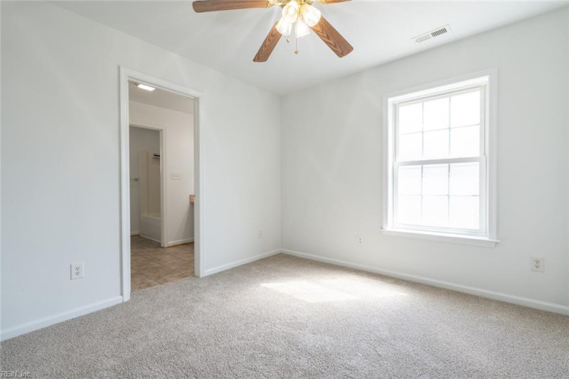Photo 37 of 48 residential for sale in Hampton virginia