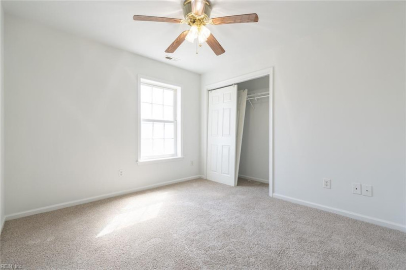 Photo 38 of 48 residential for sale in Hampton virginia