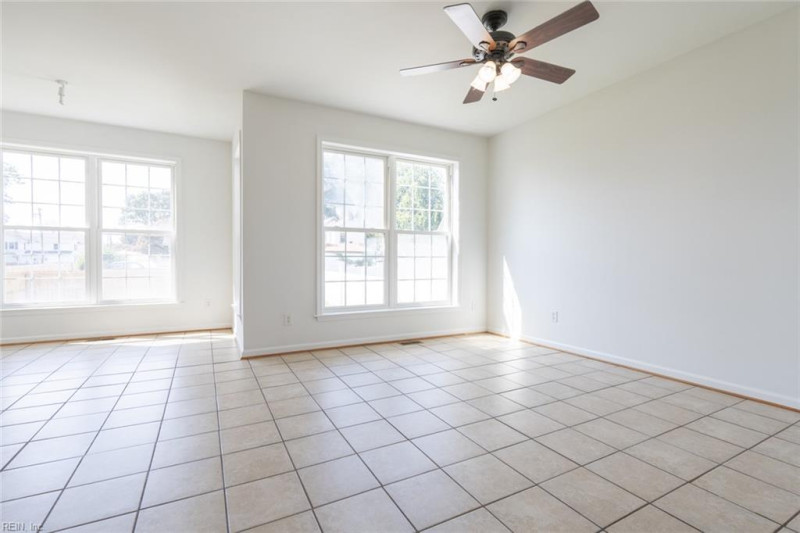Photo 6 of 48 residential for sale in Hampton virginia
