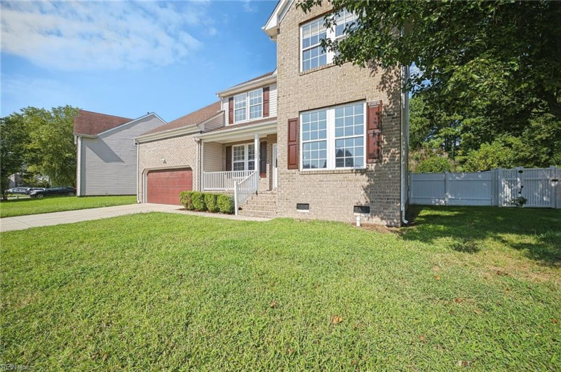 Photo 3 of 43 residential for sale in Suffolk virginia