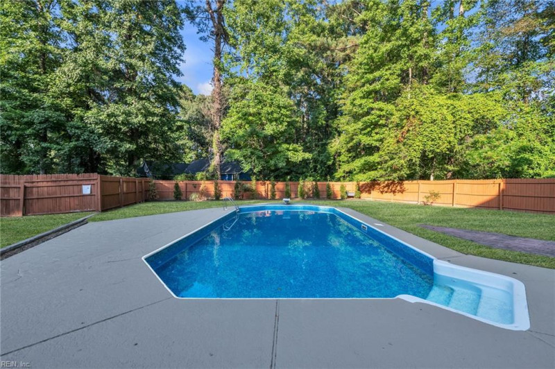 Photo 11 of 50 residential for sale in Virginia Beach virginia Photo 11 of 50 residential for sale in Virginia Beach virginia