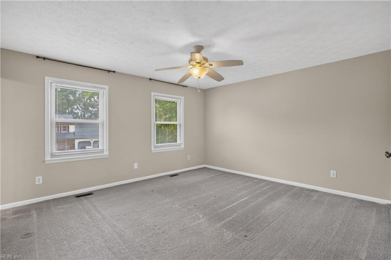 Photo 21 of 36 residential for sale in Hampton virginia