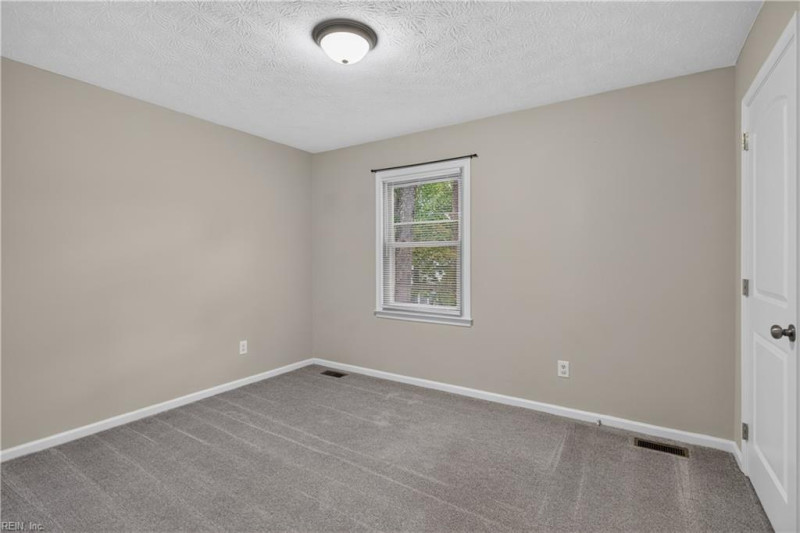 Photo 26 of 36 residential for sale in Hampton virginia