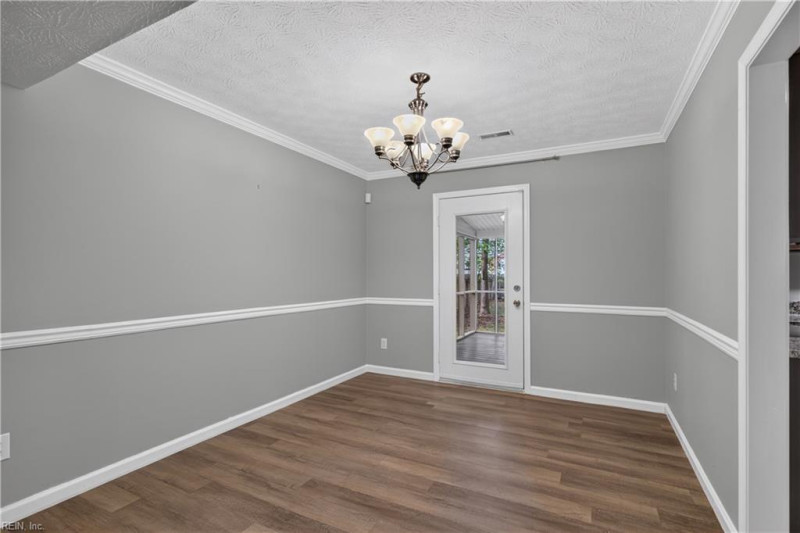 Photo 5 of 36 residential for sale in Hampton virginia
