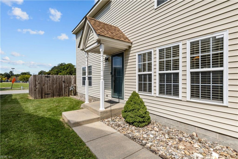 Photo 3 of 50 residential for sale in Suffolk virginia Photo 3 of 50 residential for sale in Suffolk virginia