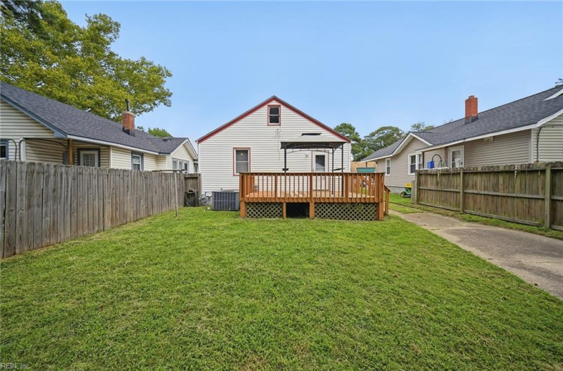 Photo 3 of 39 residential for sale in Chesapeake virginia Photo 3 of 39 residential for sale in Chesapeake virginia