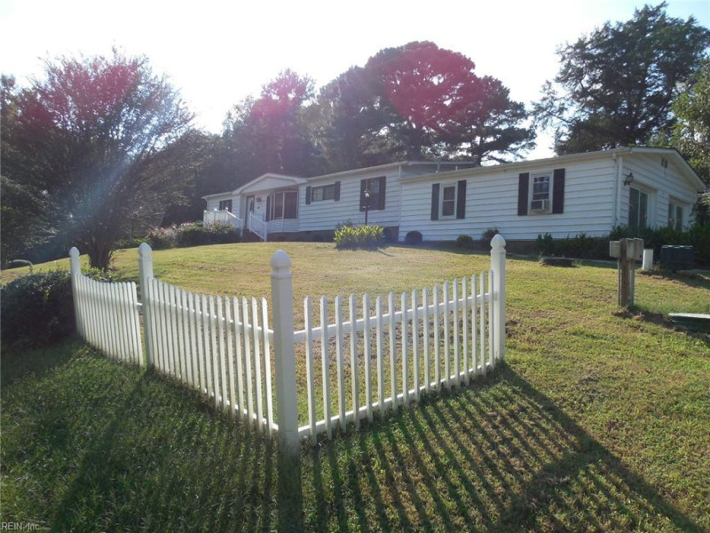 Photo 24 of 24 residential for sale in Gloucester County virginia