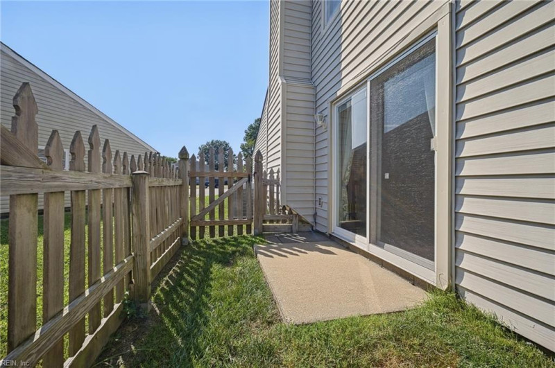 Photo 32 of 47 residential for sale in Virginia Beach virginia Photo 32 of 47 residential for sale in Virginia Beach virginia