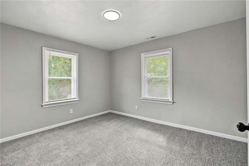 Photo 18 of 21 residential for sale in Norfolk virginia Photo 18 of 21 residential for sale in Norfolk virginia
