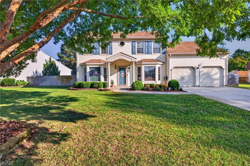 Photo 2 of 37 residential for sale in Virginia Beach virginia