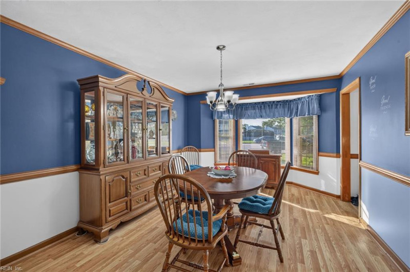 Photo 7 of 37 residential for sale in Virginia Beach virginia