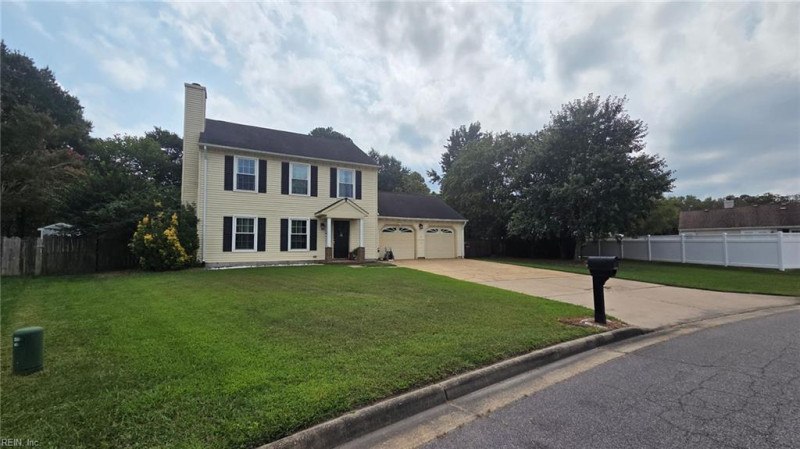 Photo 4 of 5 residential for sale in Chesapeake virginia
