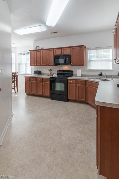 Photo 12 of 50 residential for sale in Newport News virginia