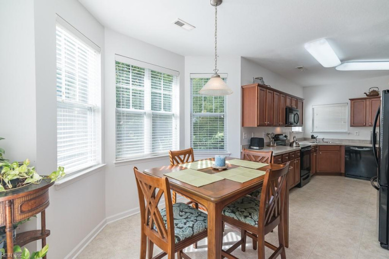 Photo 17 of 50 residential for sale in Newport News virginia