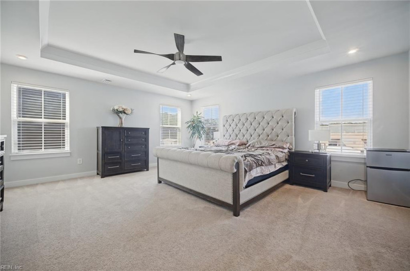 Photo 16 of 48 residential for sale in Chesapeake virginia