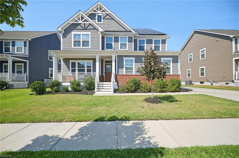 Photo 2 of 48 residential for sale in Chesapeake virginia