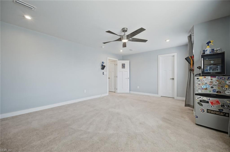 Photo 21 of 48 residential for sale in Chesapeake virginia