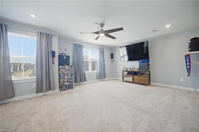 Photo 22 of 48 residential for sale in Chesapeake virginia