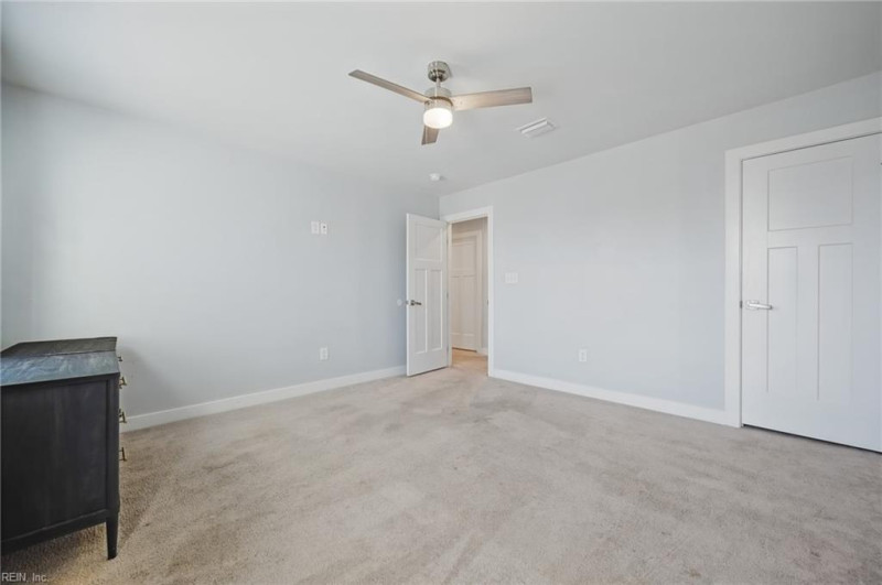 Photo 26 of 48 residential for sale in Chesapeake virginia