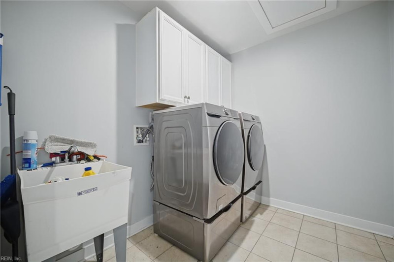 Photo 35 of 48 residential for sale in Chesapeake virginia