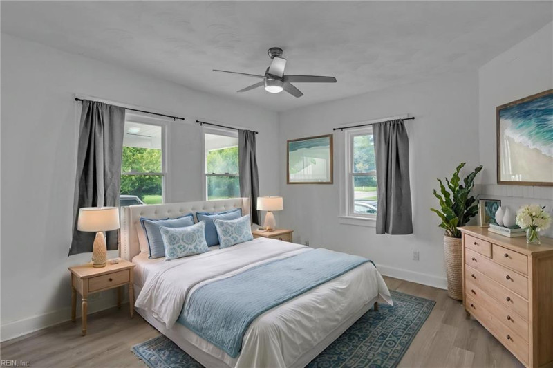 Photo 11 of 49 residential for sale in Portsmouth virginia