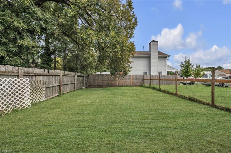 Photo 4 of 49 residential for sale in Portsmouth virginia