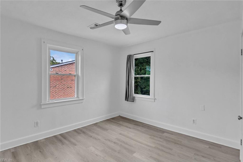 Photo 41 of 49 residential for sale in Portsmouth virginia