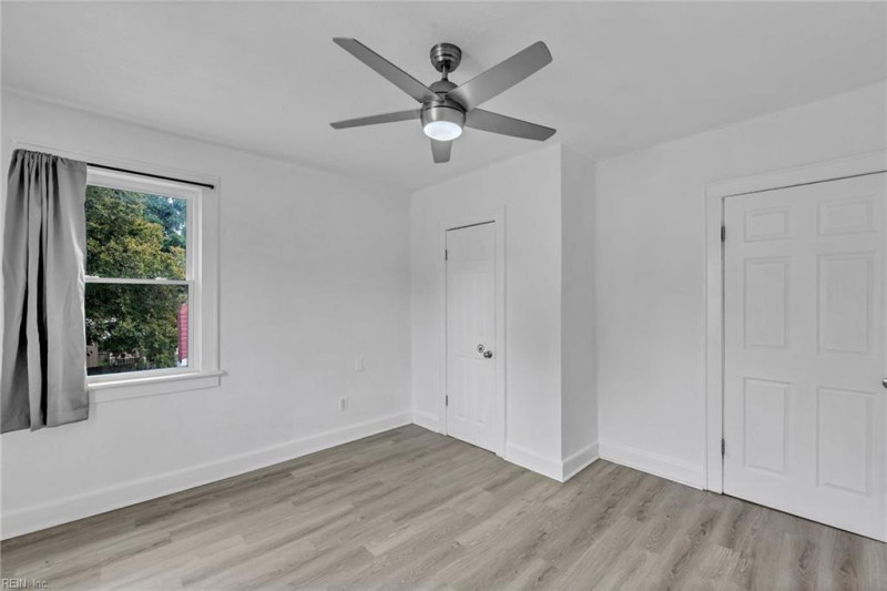 Photo 45 of 49 residential for sale in Portsmouth virginia
