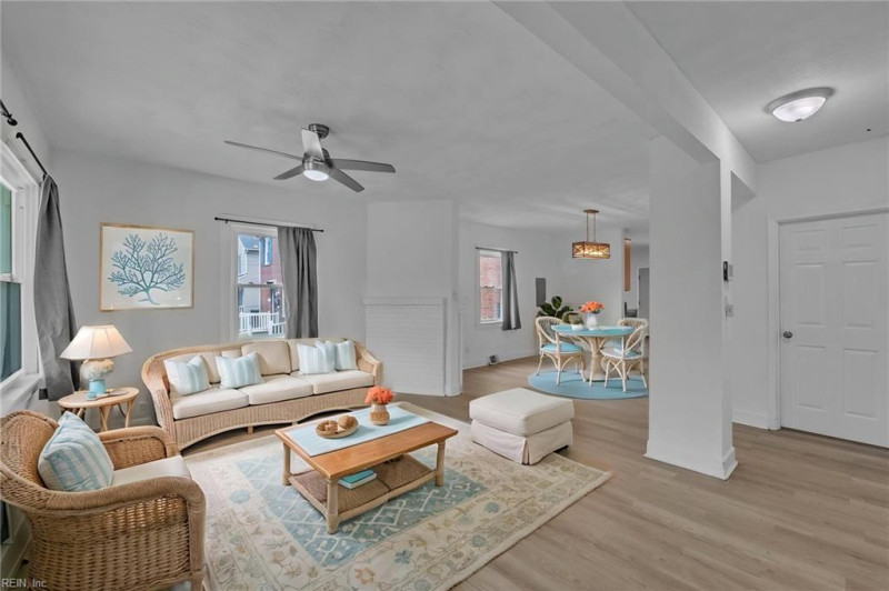 Photo 7 of 49 residential for sale in Portsmouth virginia
