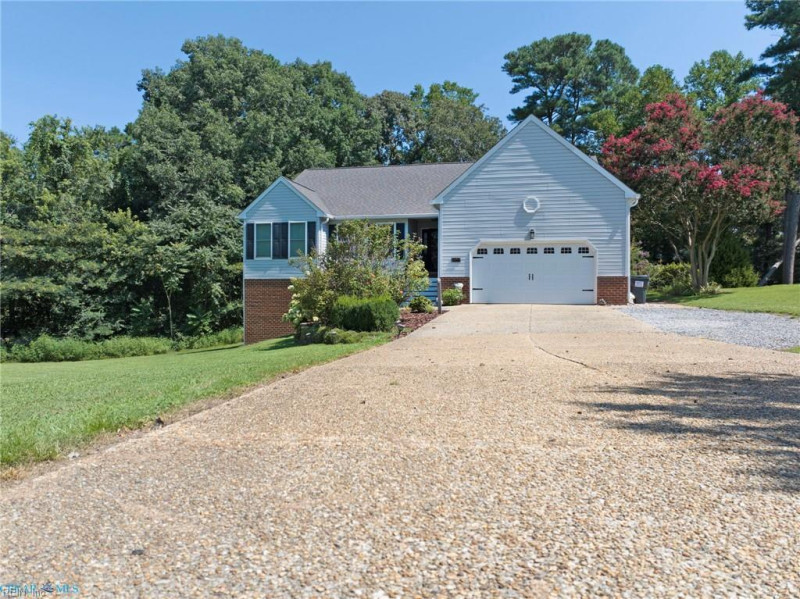 Photo 4 of 7 residential for sale in Williamsburg virginia Photo 4 of 7 residential for sale in Williamsburg virginia