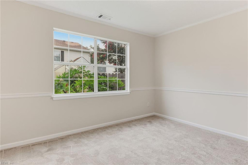 Photo 11 of 39 residential for sale in Virginia Beach virginia