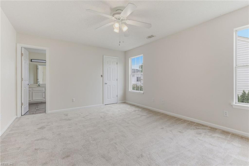 Photo 20 of 39 residential for sale in Virginia Beach virginia